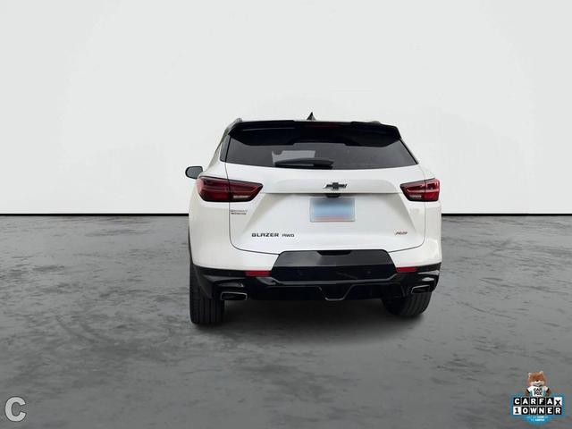 Photo of 2023 Iridescent Pearl Tricoat Chevrolet Blazer