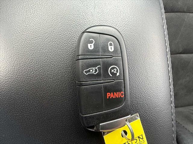 Photo of 2022 Sting-Gray Clearcoat Jeep Grand Cherokee