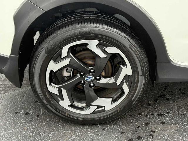 Photo of 2022 Crystal White Pearl Subaru Crosstrek