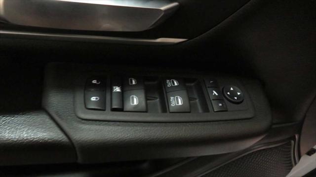 Photo of 2023 Bright White Clearcoat RAM 1500