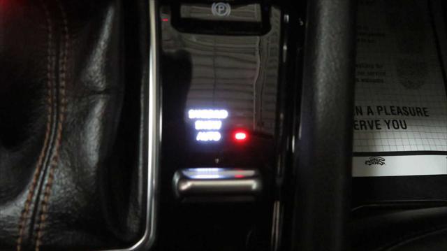 Photo of 2022 Granite Crystal Metallic Clearcoat Jeep Compass