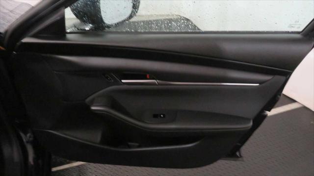 Photo of 2024 Deep Crystal Blue Mica Mazda Mazda3
