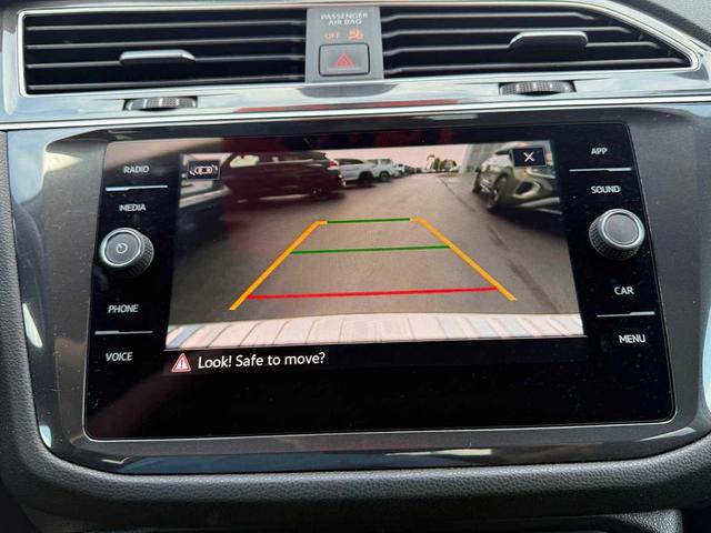 Photo of 2024 Atlantic Blue Metallic Volkswagen Tiguan