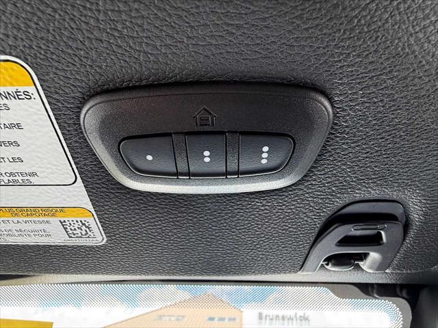 Photo of 2025 Granite Crystal Metallic Clearcoat Jeep Wrangler