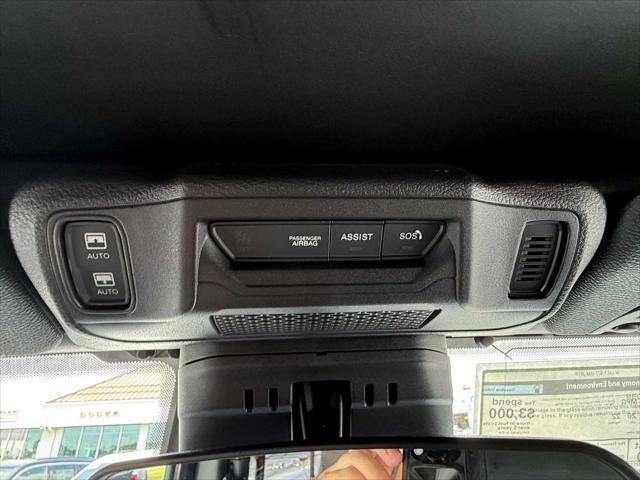 Photo of 2025 Granite Crystal Metallic Clearcoat Jeep Wrangler