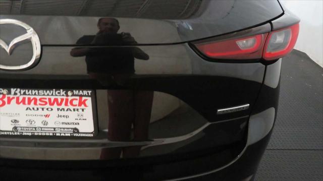 Photo of 2023 Jet Black Mica Mazda CX-5