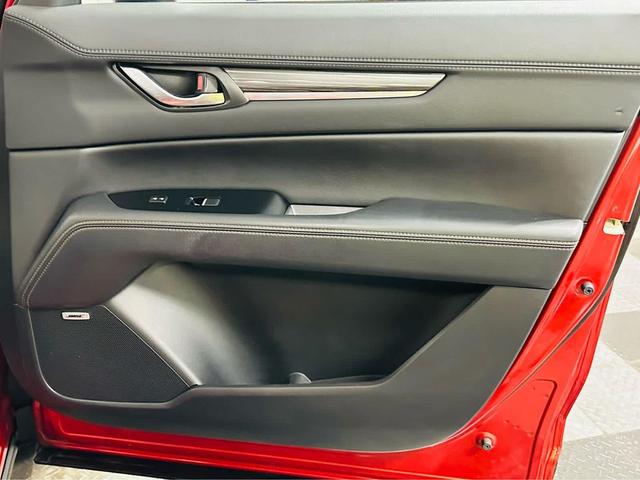 Photo of 2017 Soul Red Crystal Metallic Mazda CX-5