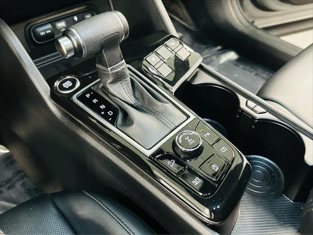 Photo of 2023 Wolf Gray Kia Sportage