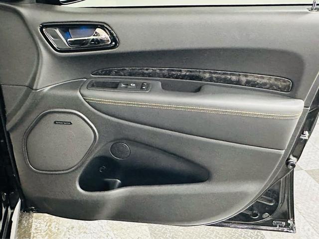 Photo of 2023 DB Black Clearcoat Dodge Durango