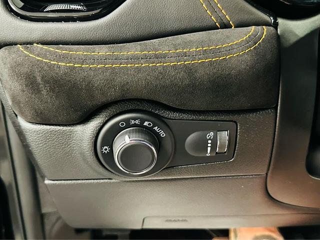 Photo of 2023 DB Black Clearcoat Dodge Durango
