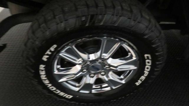 Photo of 2017 Blue Jeans Metallic Ford F-150