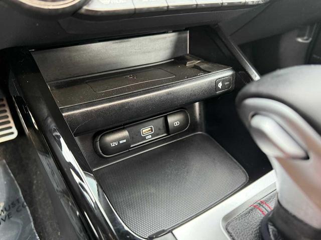 Photo of 2022 Snow White Pearl Kia Forte