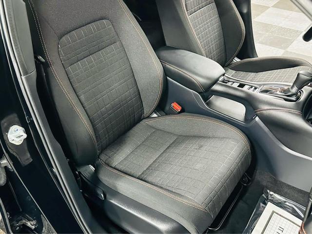 Photo of 2025 Crystal Black Pearl Honda HR-V