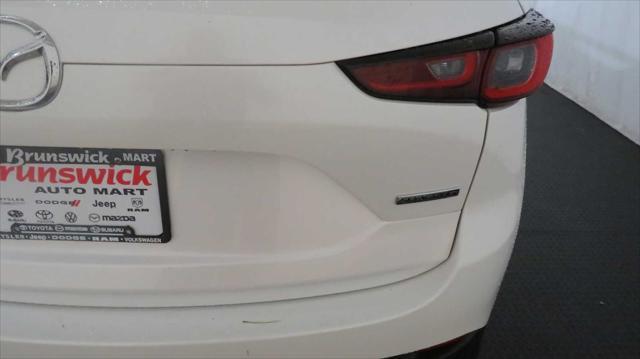 Photo of 2022 Snowflake White Pearl Mica Mazda CX-5