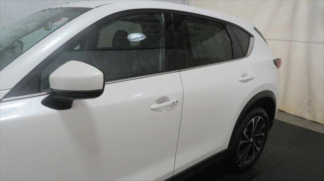 Photo of 2022 Snowflake White Pearl Mica Mazda CX-5