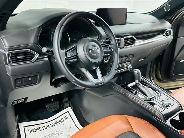 Photo of 2024 Zircon Sand Metallic Mazda CX-5