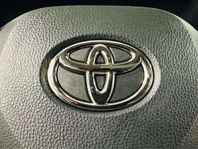 Photo of 2022 Cavalry Blue w/Ice Edge Roof Toyota RAV4