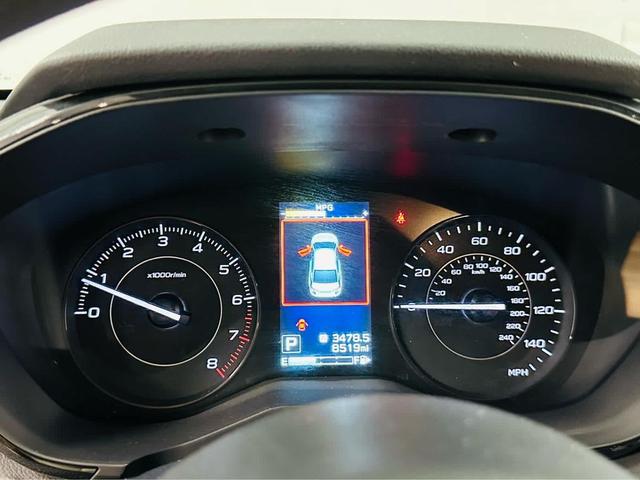 Photo of 2023 Crystal White Pearl Subaru Impreza