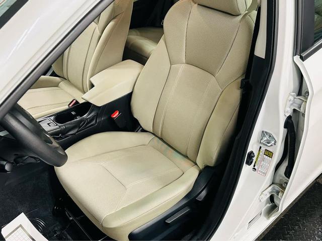 Photo of 2023 Crystal White Pearl Subaru Impreza