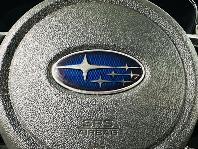 Photo of 2023 Crystal White Pearl Subaru Impreza