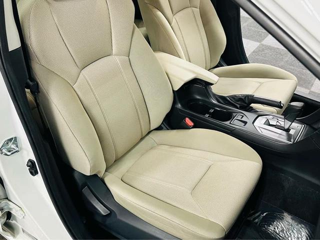 Photo of 2023 Crystal White Pearl Subaru Impreza