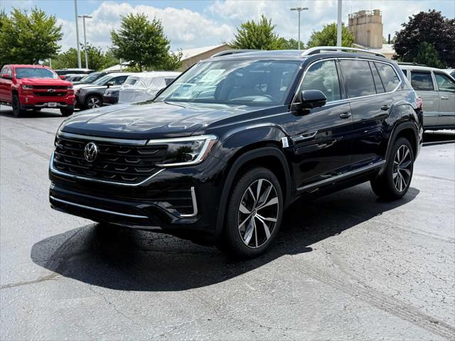 Photo of 2025 Deep Black Pearl Volkswagen Atlas