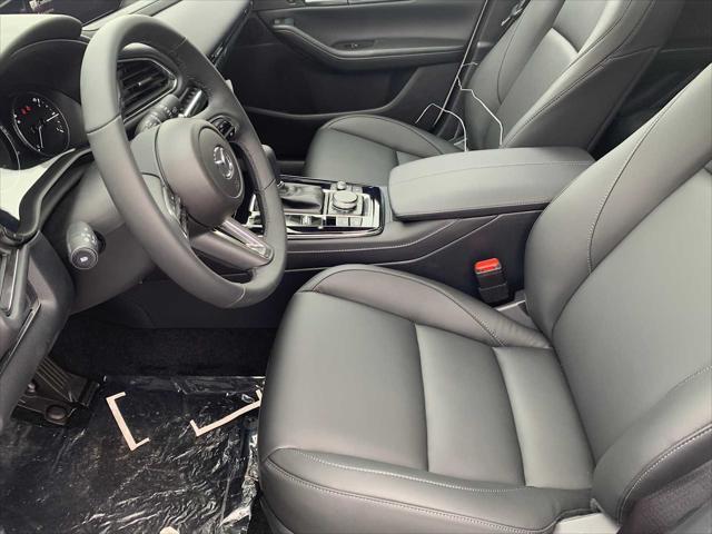 Photo of 2025 Snowflake White Pearl Mica Mazda CX-30
