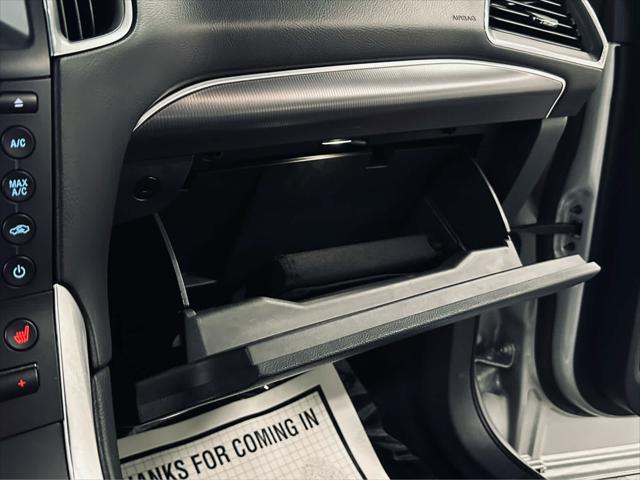 Photo of 2019 Ingot Silver Metallic Ford Edge
