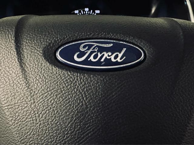 Photo of 2019 Ingot Silver Metallic Ford Edge
