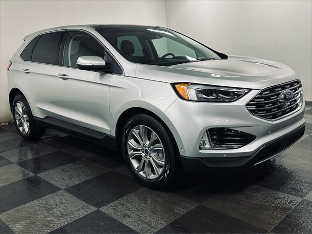Photo of 2019 Ingot Silver Metallic Ford Edge