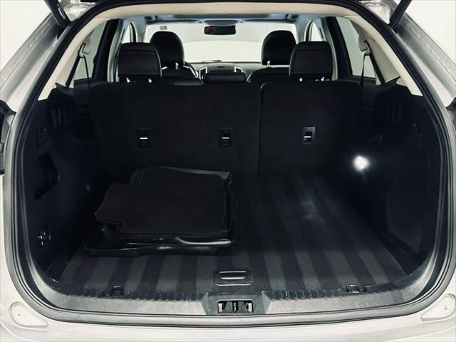 Photo of 2019 Ingot Silver Metallic Ford Edge