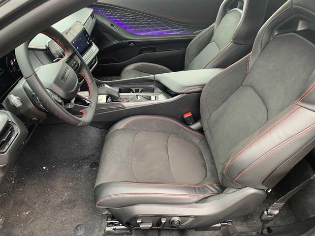 Photo of 2025 Diamond Black Crystal Pearlcoat Dodge Charger Daytona