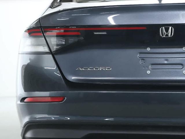 Photo of 2023 Meteorite Gray Metallic Honda Accord