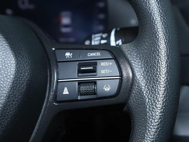 Photo of 2023 Meteorite Gray Metallic Honda Accord