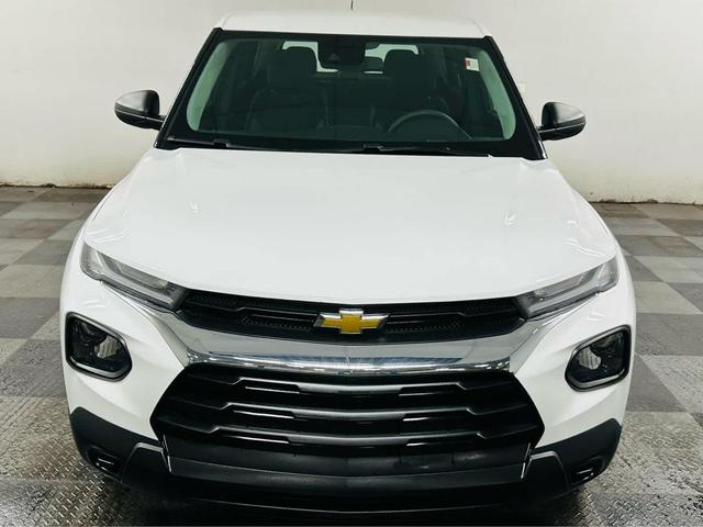 Photo of 2022 Summit White Chevrolet Trailblazer