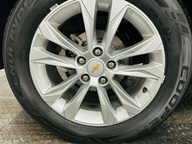 Photo of 2022 Summit White Chevrolet Trailblazer