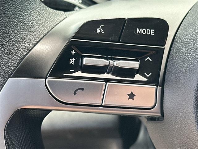 Photo of 2024 Amazon Gray Hyundai ELANTRA