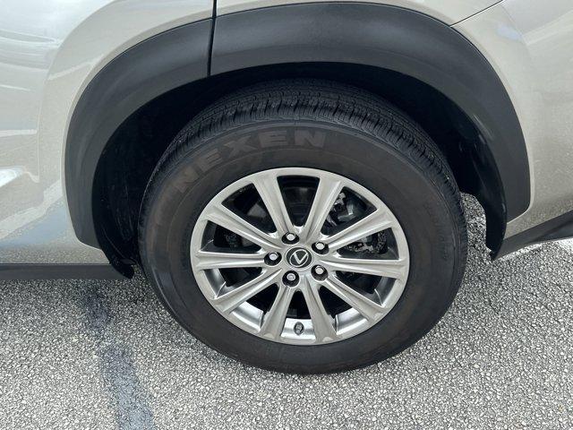 Photo of 2018 Silver Lexus NX 300