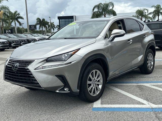 Photo of 2018 Silver Lexus NX 300