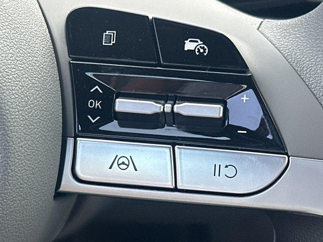 Photo of 2025 White Hyundai ELANTRA HEV