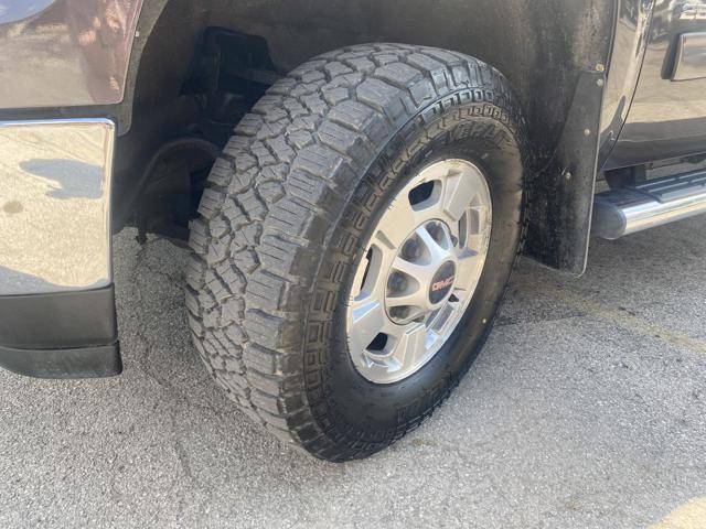 Photo of 2011 Gray GMC Sierra 2500