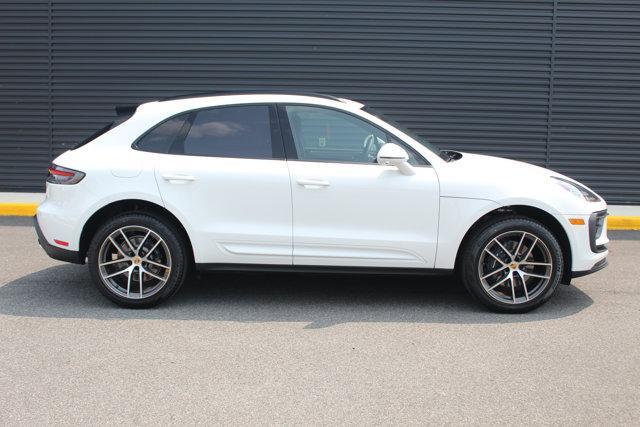 Photo of 2025 White Porsche Macan