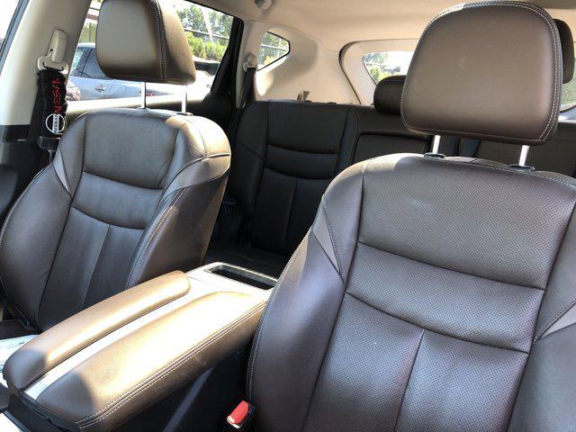 Photo of 2015 Pearl White Nissan Murano
