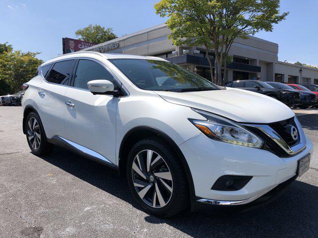 Photo of 2015 Pearl White Nissan Murano