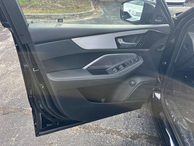 Photo of 2025 Majestic Black Pearl Acura MDX