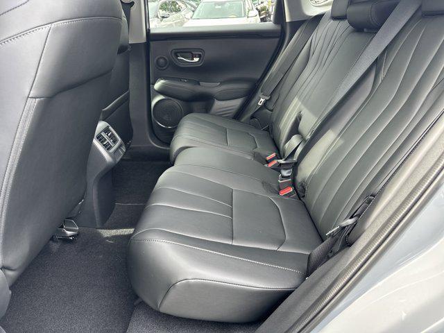 Photo of 2025 Urban Gray Pearl Acura ADX