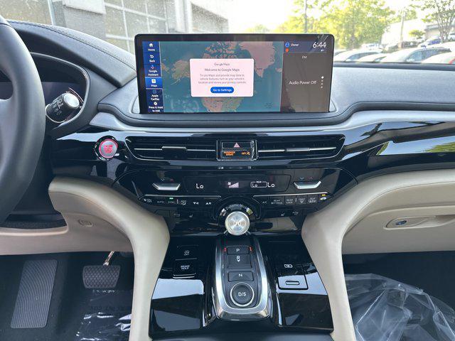 Photo of 2025 Majestic Black Pearl Acura MDX