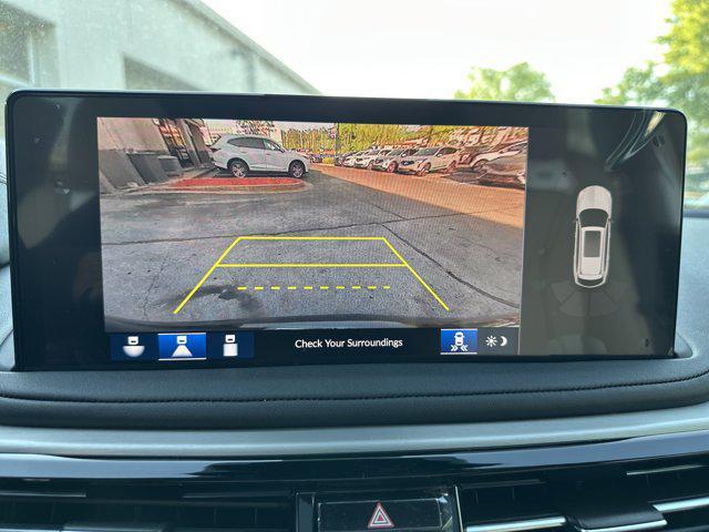 Photo of 2025 Majestic Black Pearl Acura MDX