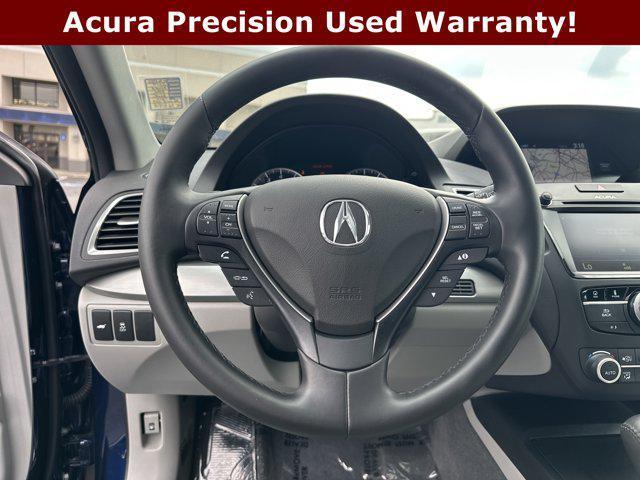 Photo of 2017 Fathom Blue Pearl Acura RDX
