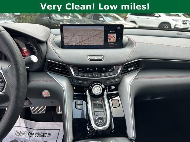 Photo of 2025 Urban Gray Pearl Acura TLX